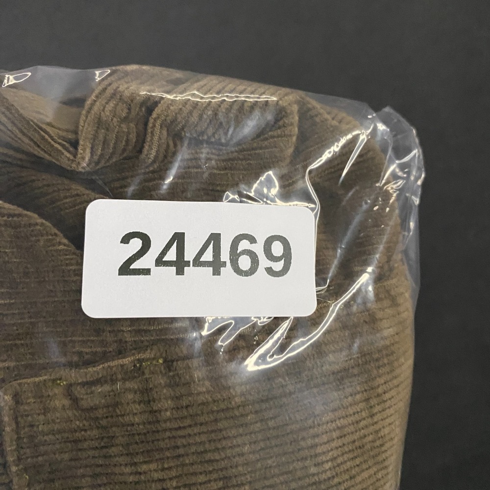 Pilcro Wide-Leg Velvet Crop Pants in Olive Brown - Picture 8 of 8
